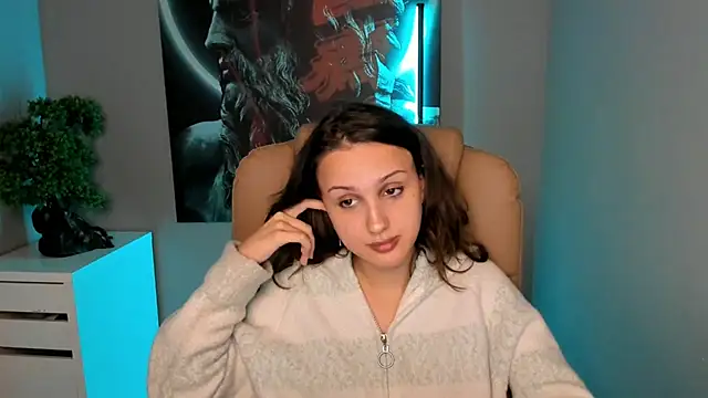 Snapshot of MariaNorma chatting on 12-25-24, 03:28 MariaNorma online show from 12-25-24, 03:28