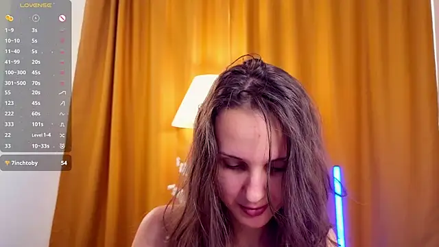 Snapshot of MariaNorma chatting on 02-13-25, 10:44 MariaNorma online show from 02-13-25, 10:44