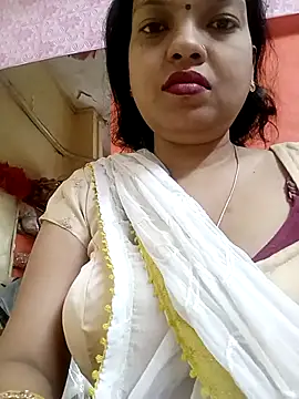 Snapshot of sunita-doll chatting on 09-30-25, 01:43 sunita-doll online show from 09-30-25, 01:43