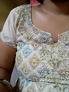 sunita-doll online show from 03-09-26, 01:42