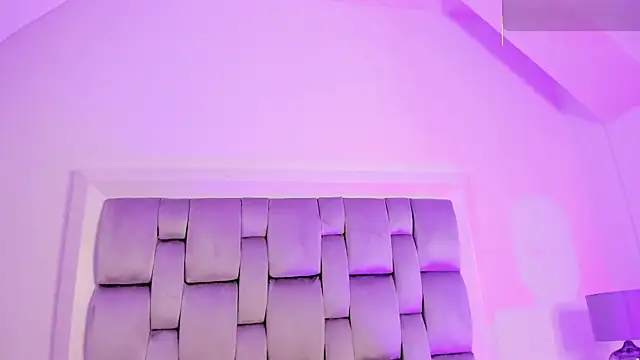 rebeca watsson online show from 11-08-25, 02:28