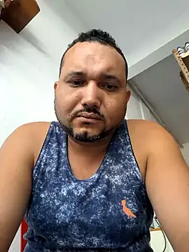 Snapshot of alexjs84 chatting on 12-20-24, 06:24 alexjs84 online show from 12-20-24, 06:24