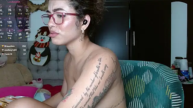 Snapshot of Sexy_Lia_ chatting on 01-20-25, 07:47 Sexy Lia  online show from 01-20-25, 07:47