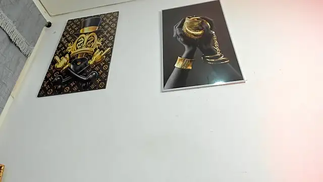 Snapshot of vincent_carusso94 chatting on 11-15-25, 01:18 vincent carusso94 online show from 11-15-25, 01:18