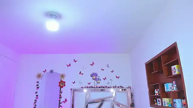 perlabeautiful online show from 11-28-25, 12:08