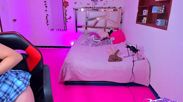 perlabeautiful online show from 04-14-26, 01:22