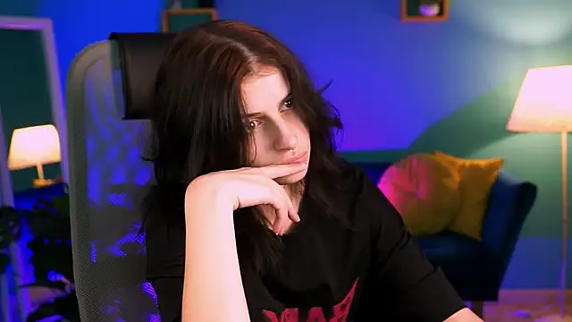 JadeCastle  online show from 01-19-26, 04:22