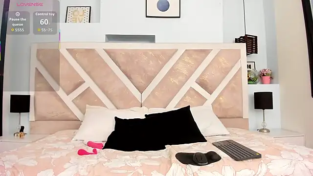 hotmature1 online show from 04-22-26, 11:12