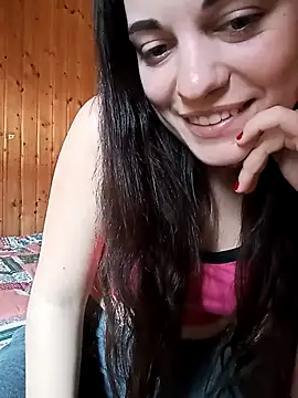 Snapshot of Eleni_Pappa chatting on 03-03-25, 12:27 Eleni Pappa online show from 03-03-25, 12:27