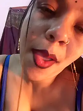 Hot-shot99 online show from 01-03-25, 12:30