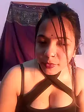 Hot-shot99 online show from 01-08-25, 04:33