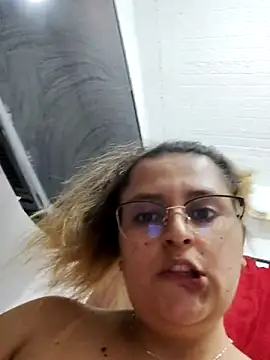 Miss balloonsmila online show from 01-10-25, 02:57