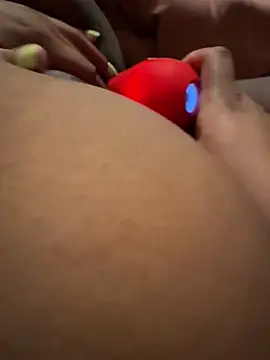 Snapshot of InterRacialFacial7296 chatting on 02-18-26, 12:34 InterRacialFacial7296 online show from 02-18-26, 12:34