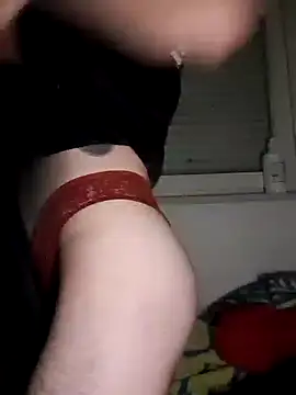 Snapshot of priscilla420 chatting on 03-09-25, 03:43 priscilla420 online show from 03-09-25, 03:43