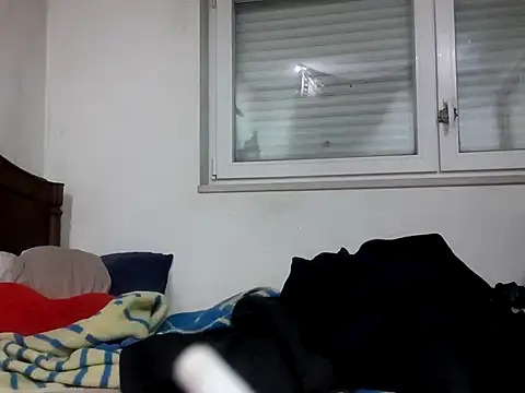 Snapshot of priscilla420 chatting on 03-20-25, 12:40 priscilla420 online show from 03-20-25, 12:40