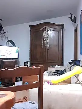 Snapshot of priscilla420 chatting on 09-21-25, 07:15 priscilla420 online show from 09-21-25, 07:15