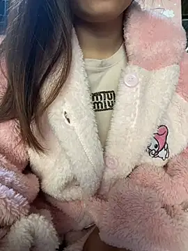 Snapshot of Remy1108 chatting on 12-24-24, 02:43 Remy1108 online show from 12-24-24, 02:43