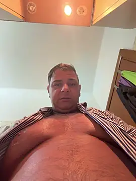 Snapshot of SecretlyDD chatting on 03-29-26, 06:30 SecretlyDD online show from 03-29-26, 06:30