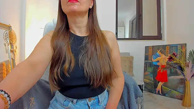 Snapshot of Julya_Anna chatting on 05-19-26, 03:57 Julya Anna online show from 05-19-26, 03:57