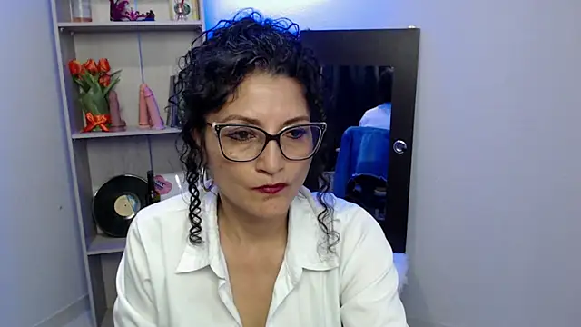 arianna ros3 online show from 02-01-25, 07:13