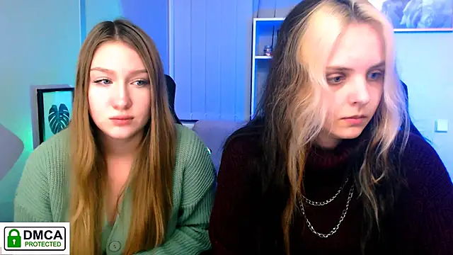 playful sophie online show from 12-30-24, 02:08