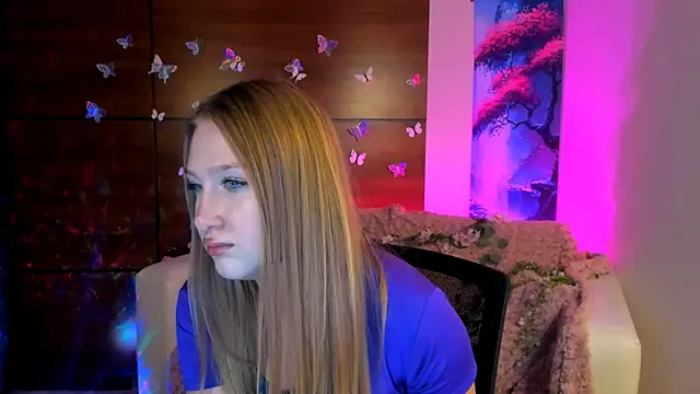 playful sophie online show from 01-14-25, 04:04