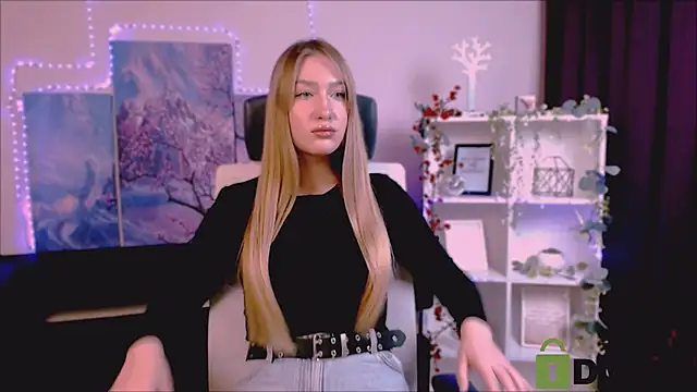 playful sophie online show from 02-19-25, 09:03