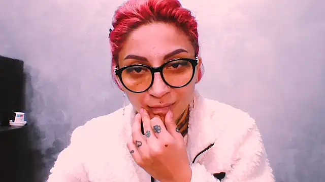 Snapshot of Lucky_Deniz chatting on 11-30-25, 08:51 Lucky Deniz online show from 11-30-25, 08:51