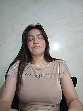 Snapshot of eriika_deep_ chatting on 05-31-26, 01:07 eriika deep online show from 05-31-26, 01:07