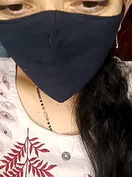 Snapshot of Telugu_Cute_Angel chatting on 02-17-25, 08:15 Telugu Cute Angel online show from 02-17-25, 08:15