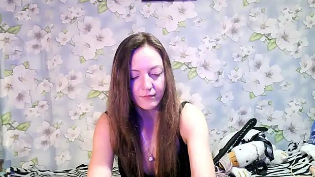 KattyLuuu online show from 01-24-25, 02:49