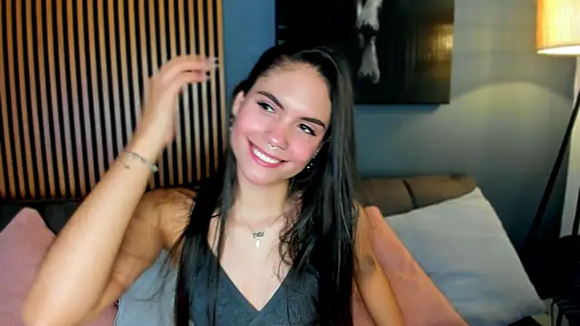 Gaby Ferrer online show from 10-11-25, 02:37