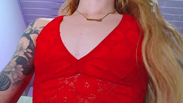 Snapshot of GabbyHills chatting on 02-15-25, 06:44 GabbyHills online show from 02-15-25, 06:44