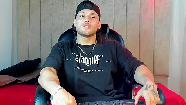 jeicob gagnon online show from 09-30-25, 05:45