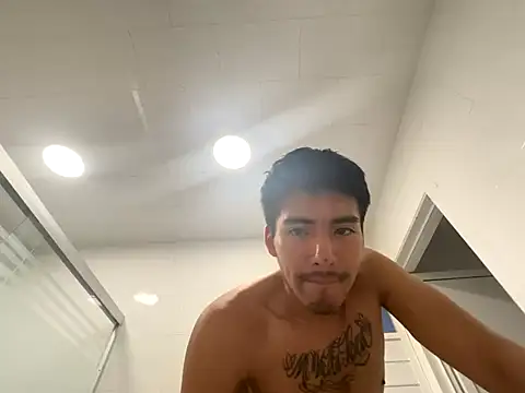 GIOOOO568 online show from 09-22-25, 11:07