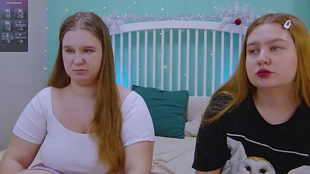 Ellie Wellie online show from 01-25-25, 05:19