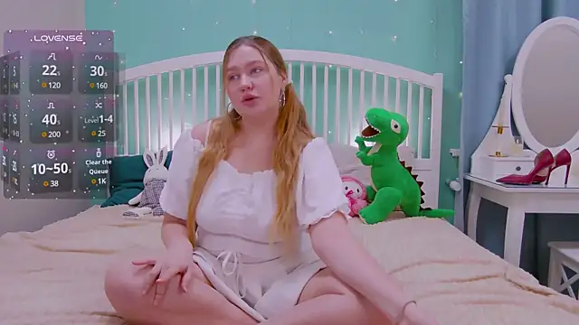 Ellie Wellie online show from 02-26-25, 02:25