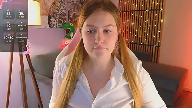 Ellie Wellie online show from 03-22-25, 04:58