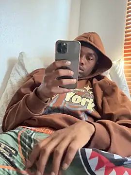 ccswoo online show from 10-16-25, 06:20