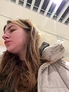 Snapshot of MayaMystic chatting on 01-15-25, 03:07 MayaMystic online show from 01-15-25, 03:07