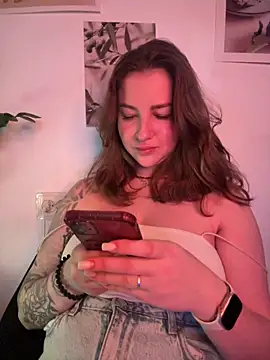 MayaMystic online show from 04-14-26, 01:06