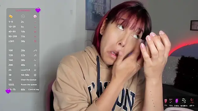 Snapshot of Fresita_Rosita chatting on 01-14-25, 12:24 Fresita Rosita online show from 01-14-25, 12:24