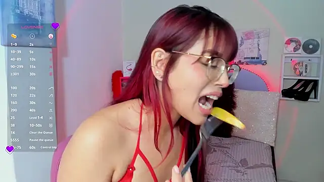 Snapshot of Fresita_Rosita chatting on 01-28-25, 03:25 Fresita Rosita online show from 01-28-25, 03:25