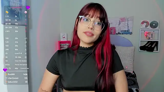 Snapshot of Fresita_Rosita chatting on 02-08-25, 03:21 Fresita Rosita online show from 02-08-25, 03:21