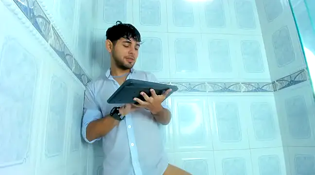 Snapshot of Samir_bear chatting on 02-07-25, 03:30 Samir bear online show from 02-07-25, 03:30