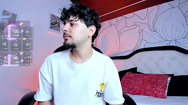 Snapshot of Samir_bear chatting on 09-29-25, 12:43 Samir bear online show from 09-29-25, 12:43