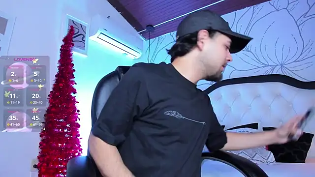 Samir bear online show from 12-19-25, 12:34