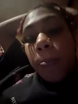 carmelbbyx22 online show from 12-22-25, 03:36