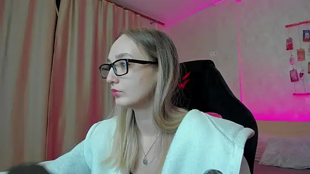 Cheryl  Brown online show from 02-12-25, 12:58