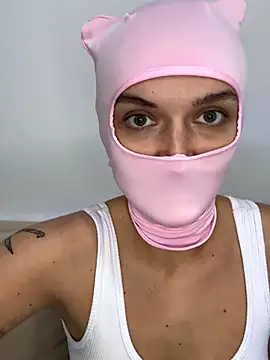 Nikki Hoee online show from 10-22-25, 05:56